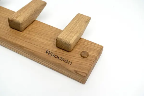 Вешалка Woodson D3, 3 крепления, дуб Вешалка Woodson D3, 3 крепления, дуб
