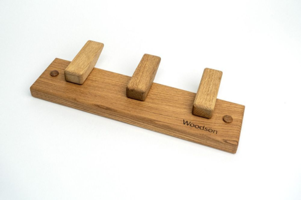 Вешалка Woodson D3, 3 крепления, дуб